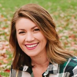 Meet your Posher, Ava